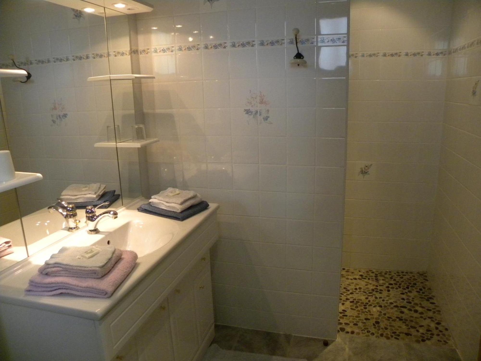 Auberge Les Volpilieres Ruynes-en-Margeride Dış mekan fotoğraf